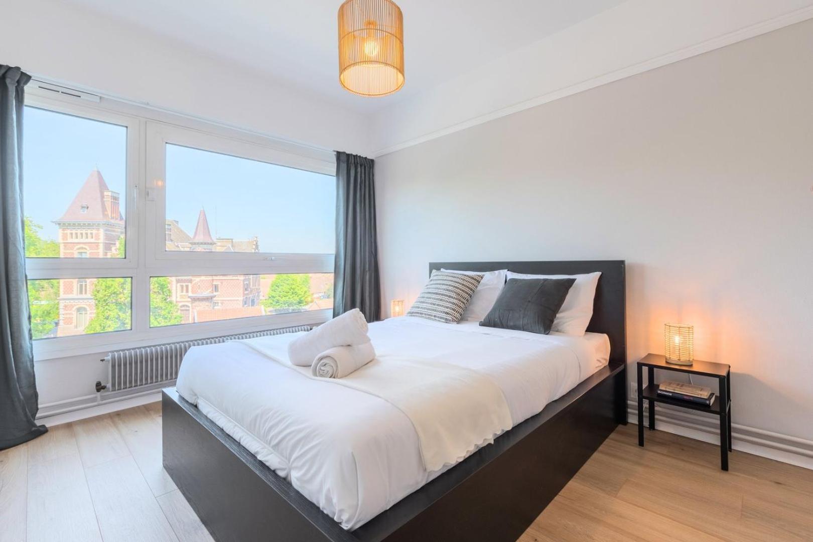 Spacious 3 Bedroom Apartment & Private Parking! Lambersart Zewnętrze zdjęcie