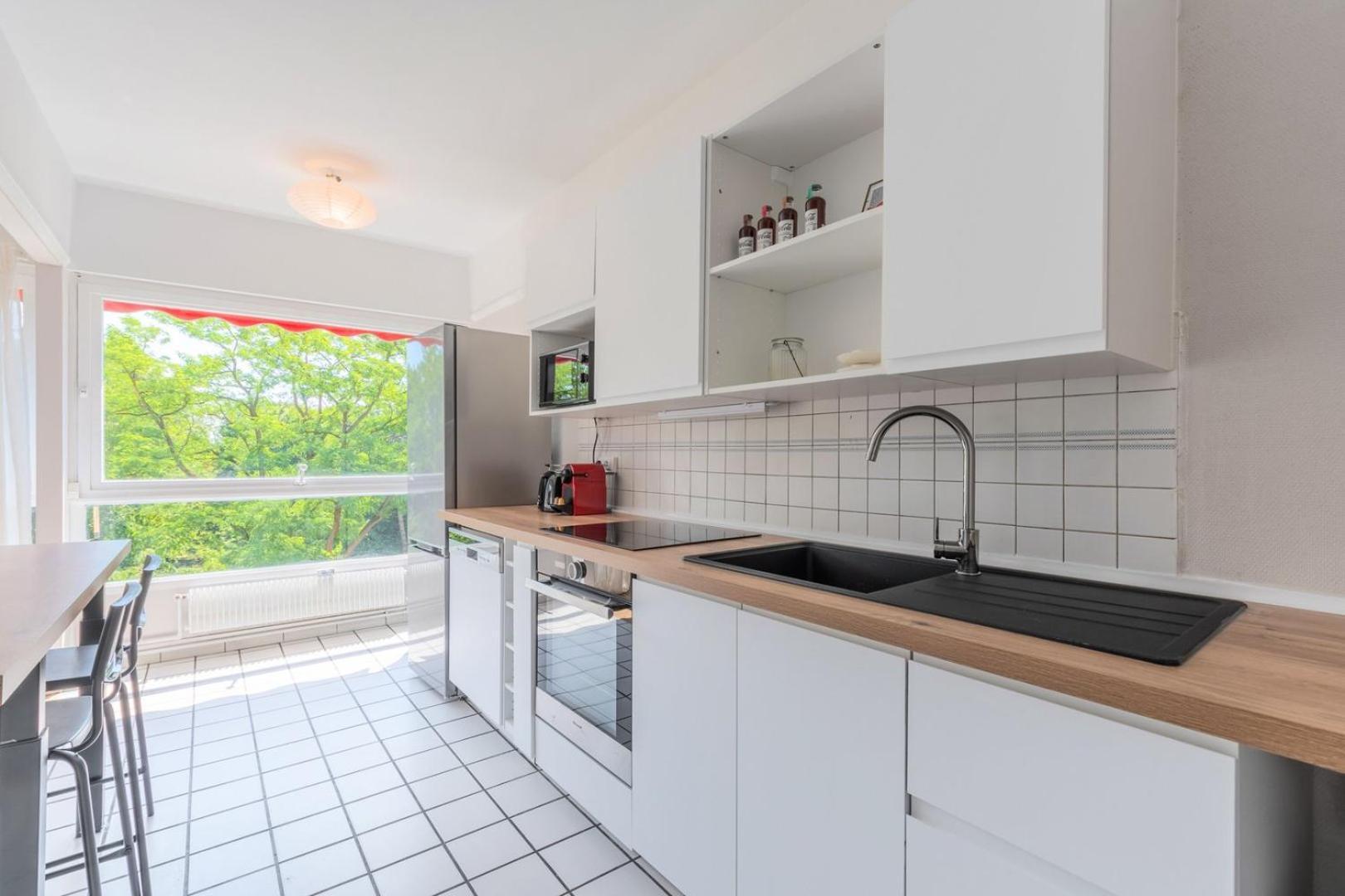 Spacious 3 Bedroom Apartment & Private Parking! Lambersart Zewnętrze zdjęcie